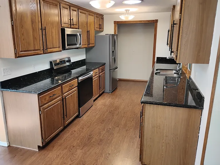 6148 NE 184th St — Photo 7