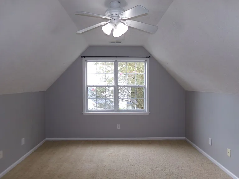 711 Barney Fones Dr — Photo 28