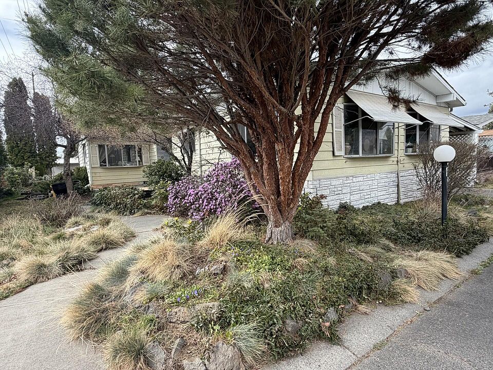 1st image of 1001 SE 15th St Unit 88