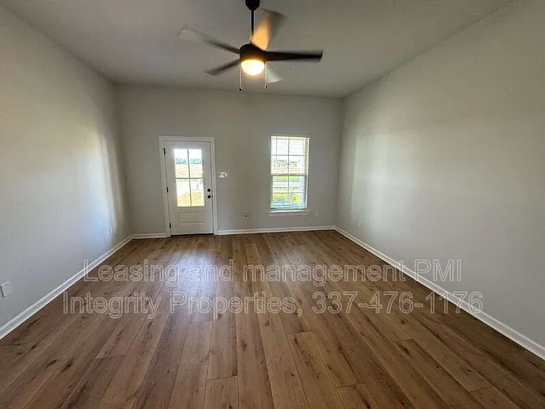 114 Betrillo Ct — Photo 11