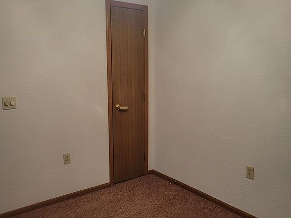 3rd image of 1100 Adams St #4