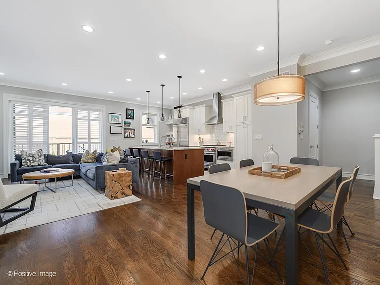 1046 W Altgeld St #1N — Photo 3
