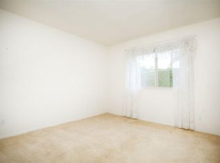 1518 Avocado Rd, Oceanside, CA 92054