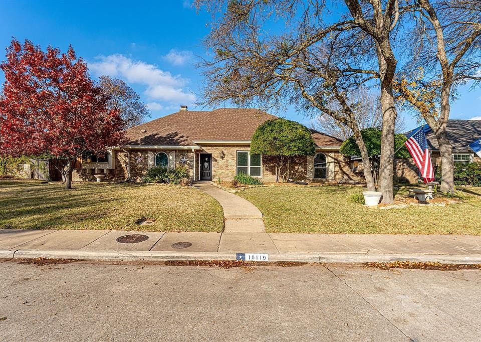 1st image of 10119 Apple Creek Dr