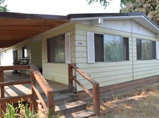 748 S Bridge St, Prairie City, OR 97869