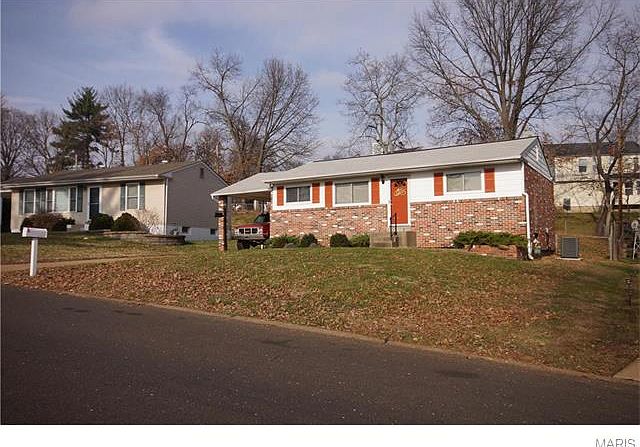 1st image of 10411 Roscommon Dr