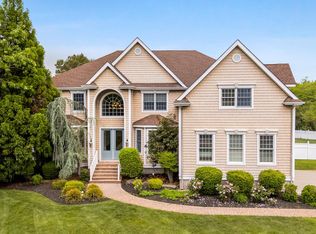 27 Sand Castle Dr, Cape May Court House, NJ 08210