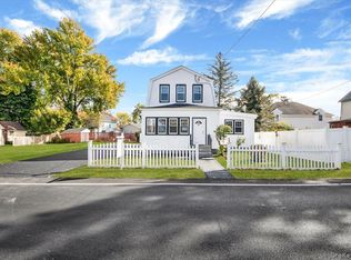 34 Kings Ferry Rd, Montrose, NY 10548