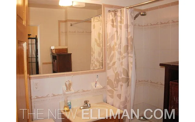 Rented by Douglas Elliman | media 10