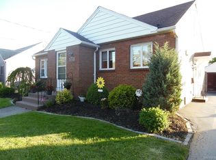 676 Barrally St, North Tonawanda, NY 14120