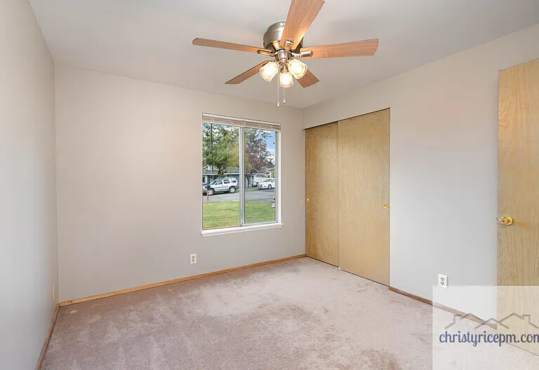 2107 SE 21st Ct — Photo 17