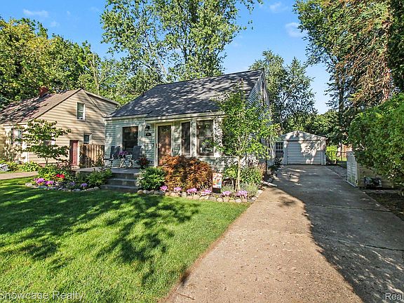 2nd image of 363 S Roslyn Rd