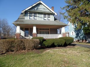 1360 Ardoon St, Cleveland Heights, OH 44121