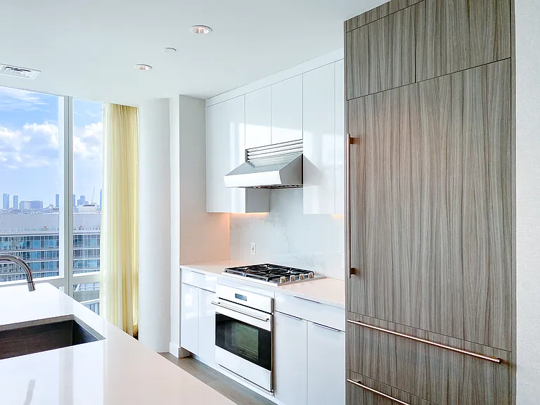 188 Brookline Ave #19K — Photo 11