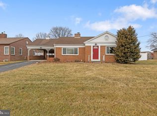 1814 Stoverstown Rd, Spring Grove, PA 17362