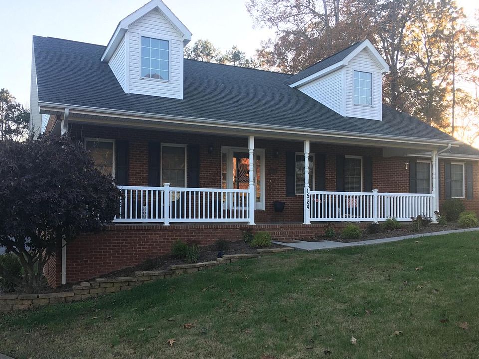 1564 Ellis Woods Loop, Sevierville, TN 37876 Zillow