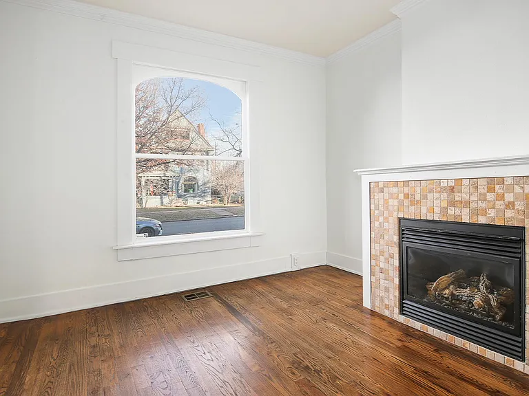 2081 N Ogden St — Photo 5