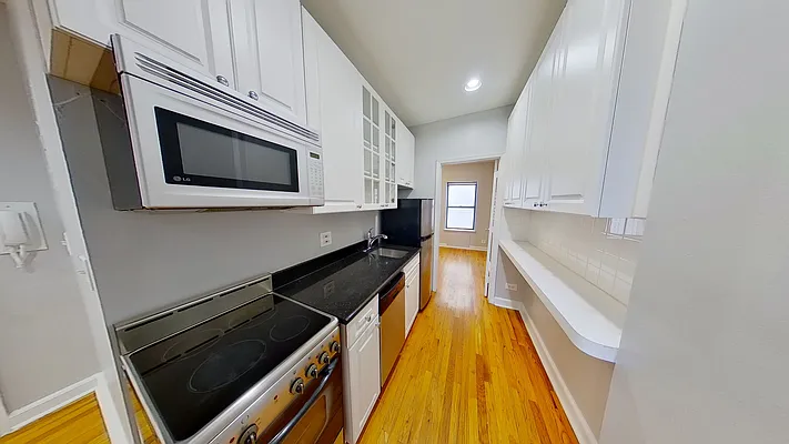 Rented by Compass | media 24