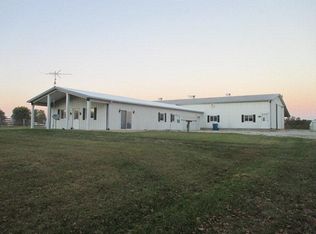 2973 State Road Tt, New Bloomfield, MO 65063