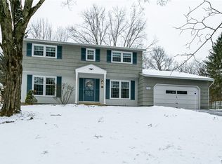 7812 Heritage Cir, Manlius, NY 13104