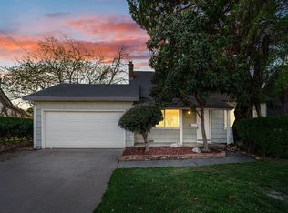 2133 Surrey Rd, Sacramento, CA 95815