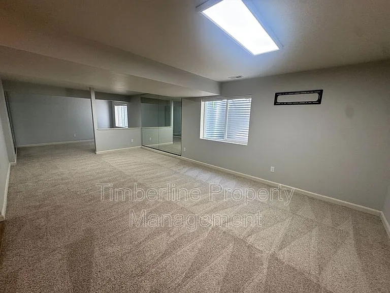 1148 Dream Lake Ct — Photo 15