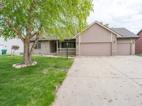 913 NE 24th Ct, Ankeny, IA 50021