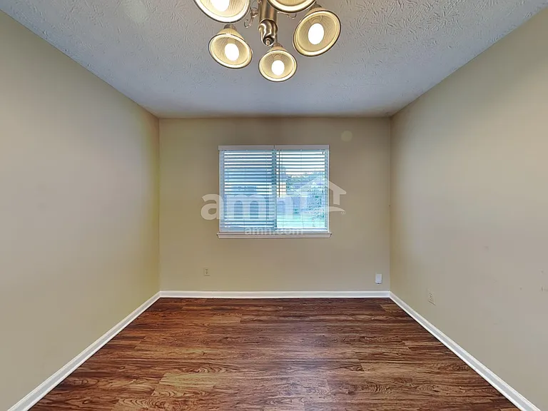 3559 High Creek Dr — Photo 5