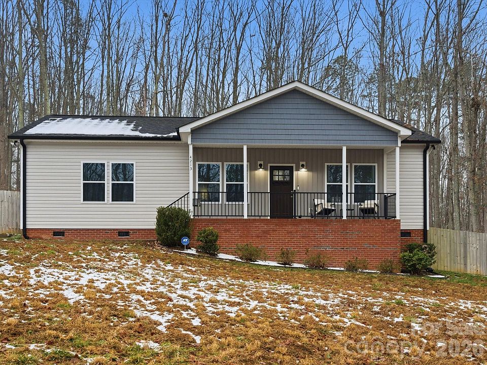 1st image of 4213 Pinto Ln