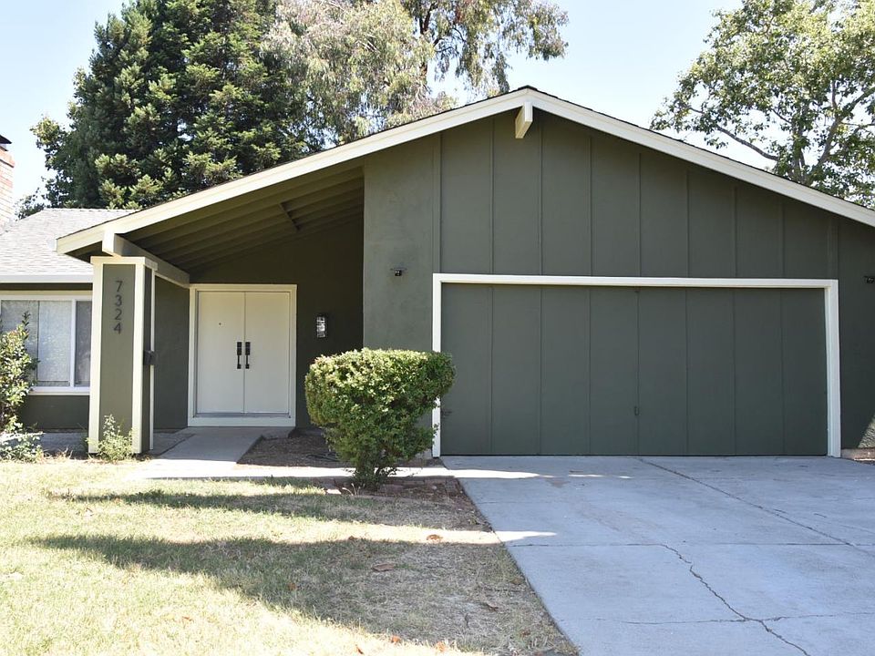 1st image of 7324 Phinney Way