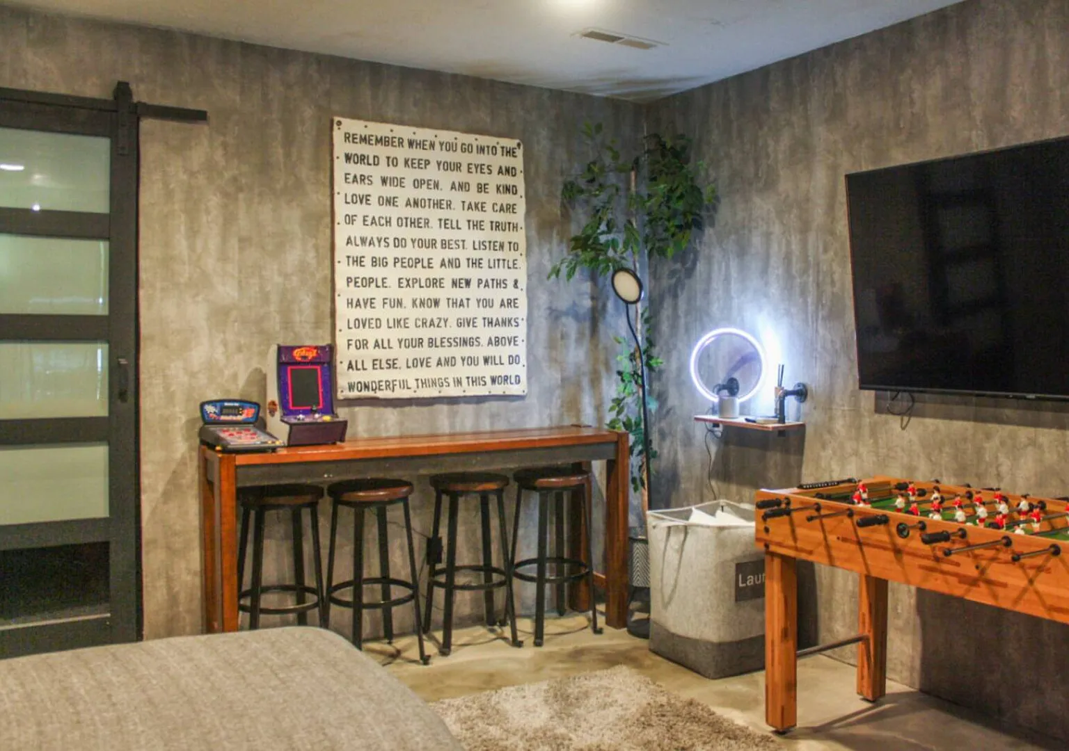 Zion Basecamp | 3BR Zen Yard Pets Free — Photo 2