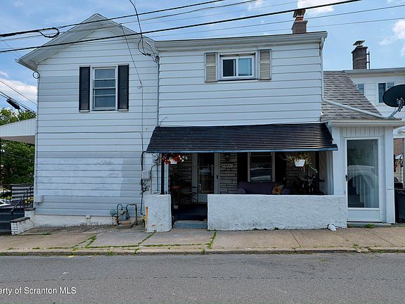 2nd image of 38 W Columbus Ave