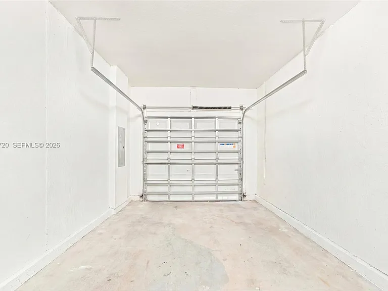 25540 SW 108th Ave — Photo 18