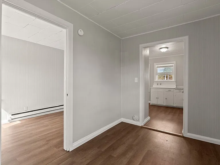 4210 N Avalon Rd — Photo 4
