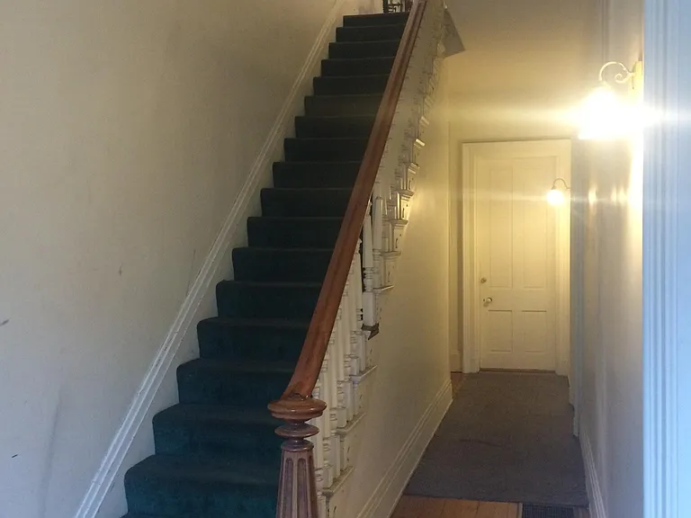 2340 Ohio Ave — Photo 2