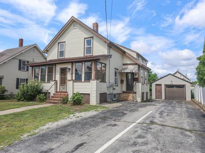 68 Oakdale Avenue, Manchester, NH, 03103