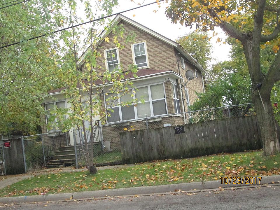 1st image of 1115 10th Ave