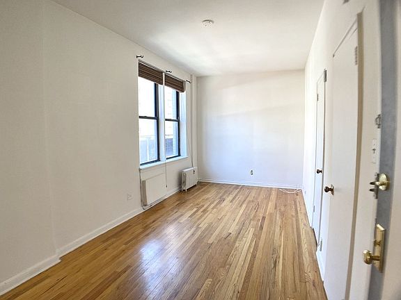 2nd image of 97 Lexington Ave APT 4B