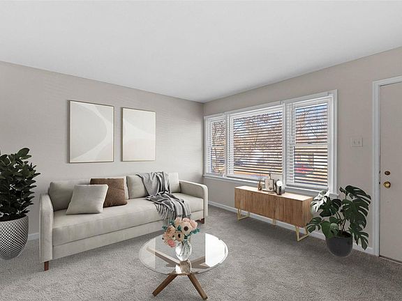 3rd image of 200 Saint Daniel Ln