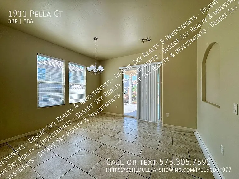 1911 Pella Ct — Photo 10