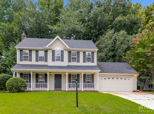 14200 Walkers Crossing Dr, Charlotte, NC 28273