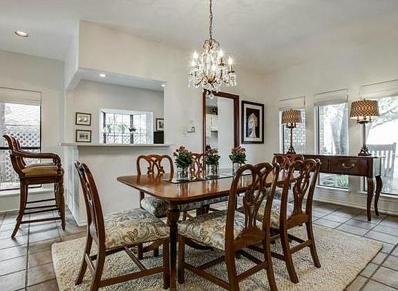 3rd image of 14893 Oaks North Dr