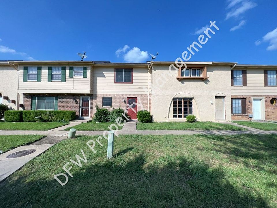 1st image of 27 E Creek Ln
