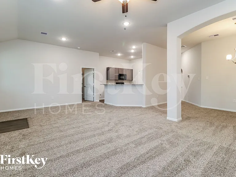14755 Country Club Dr — Photo 7