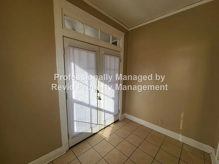 1353 Vance Ave — Photo 26
