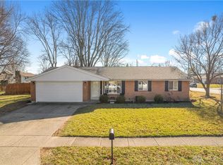 2 Osage Ct, Tipp City, OH 45371