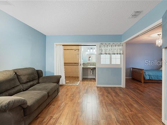 4th image of 353 Alegriano Ct
