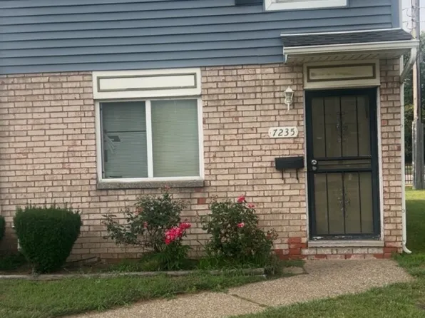 7235 Otis Ct, Cleveland, OH 44104