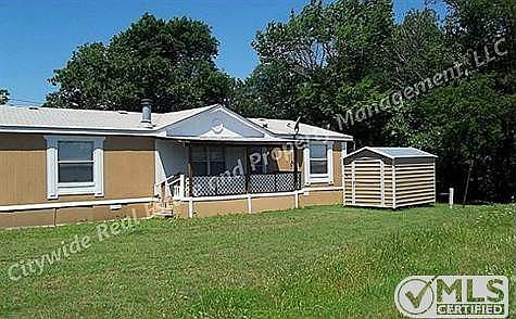 3rd image of 807 Park Creek Ave