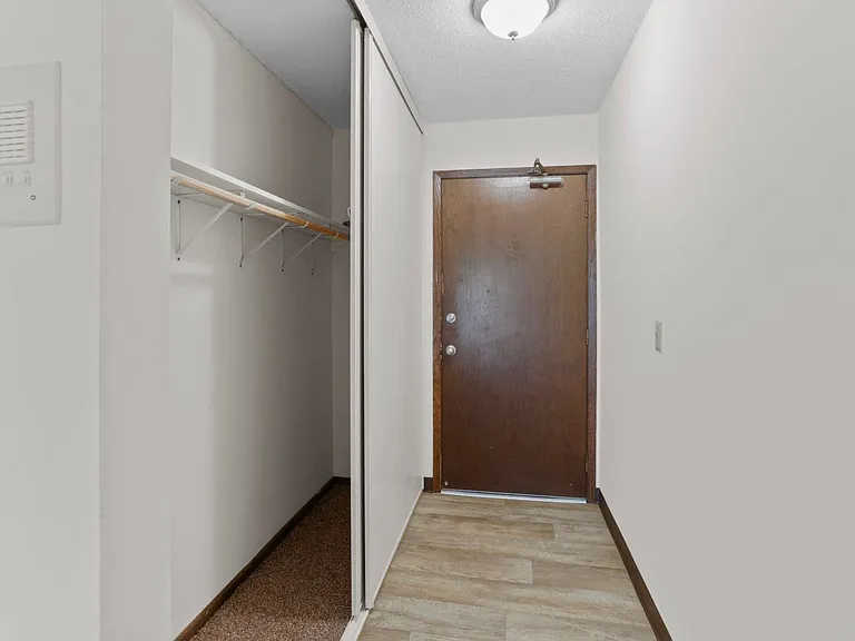 Parkridge Way Apartments — Photo 40